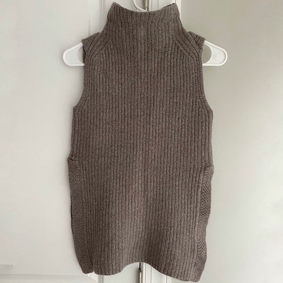 Aritzia Durandal Wool Sweater - Picture 4 of 6